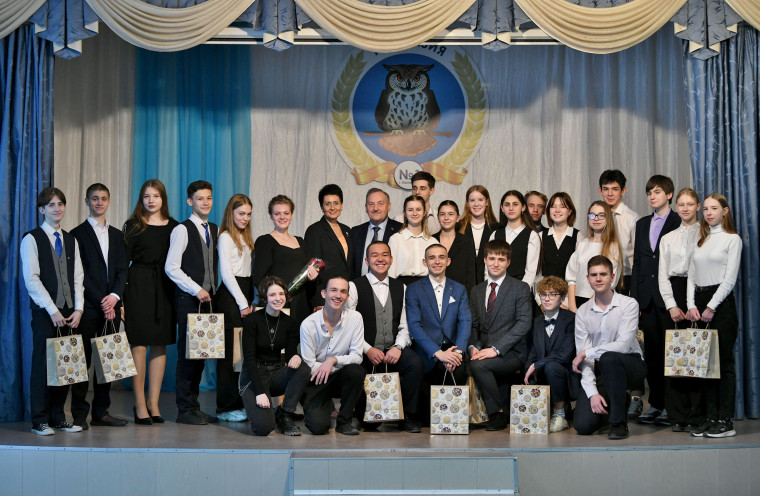 Церемония награждения победителей и призёров регионального этапа Всероссийской предметной олимпиады школьников.